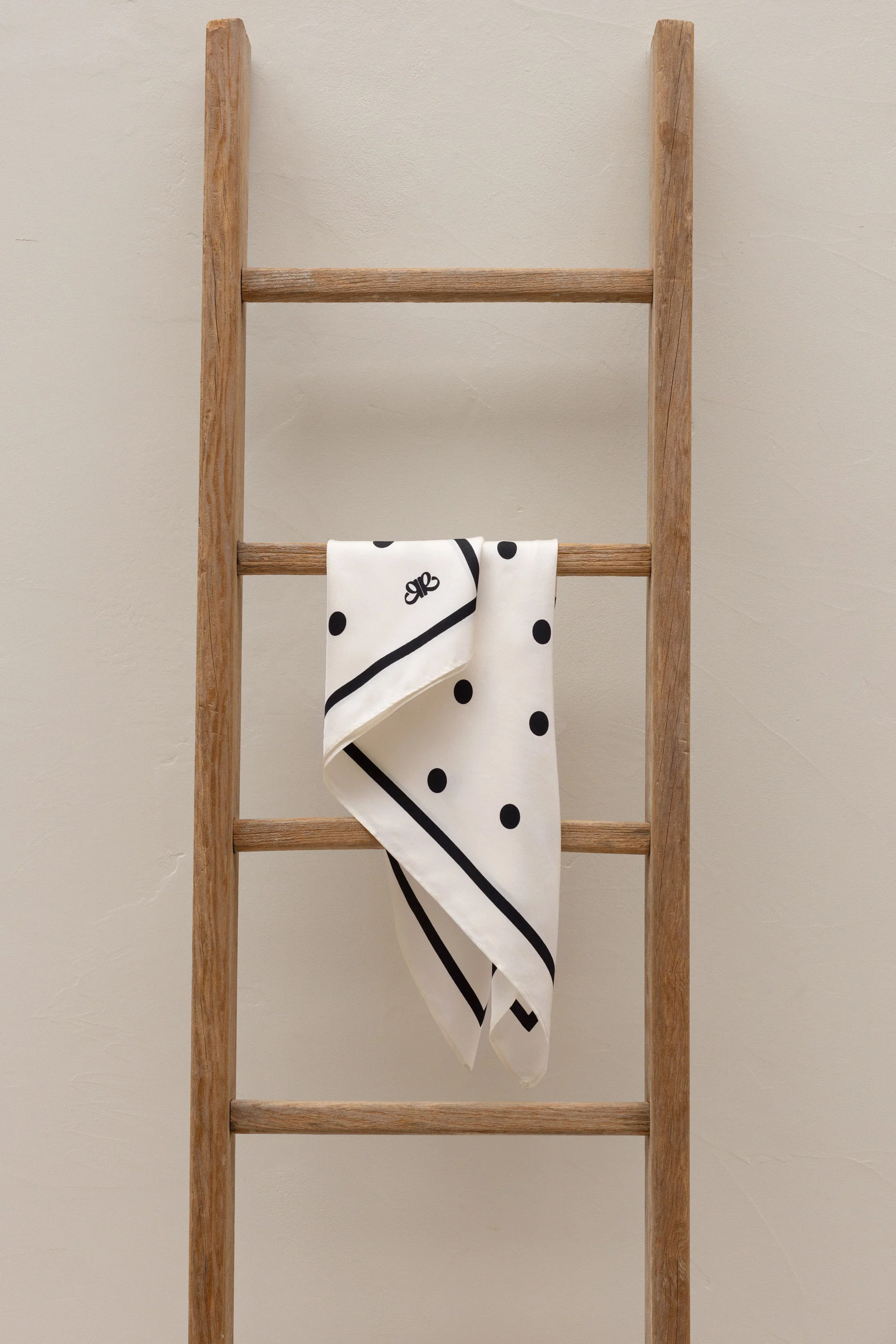 Le Louis* - Image 3